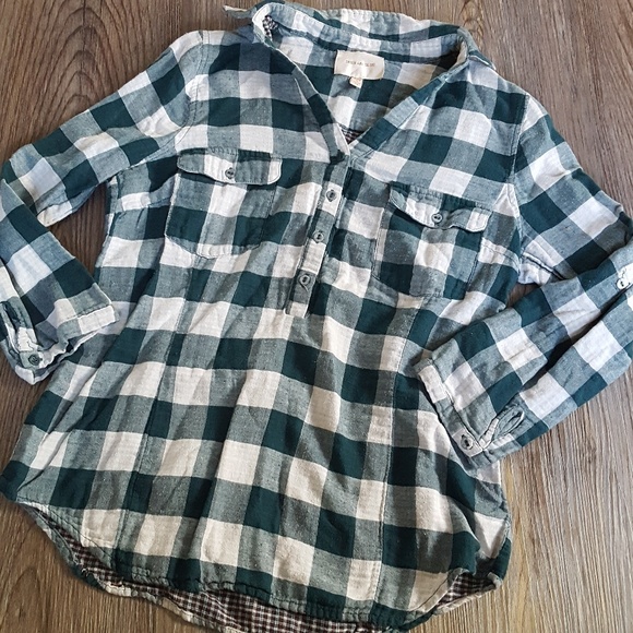 Skies Are Blue Tops - Skies are blue buffalo plaid button down shirt